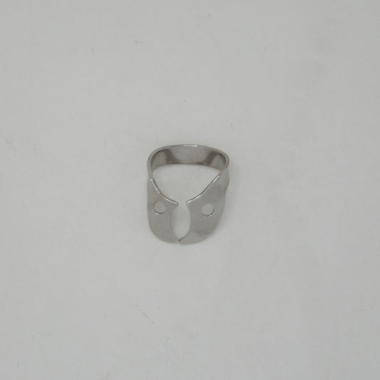 Molar Rubber Dam Lower Left Clamp, #24