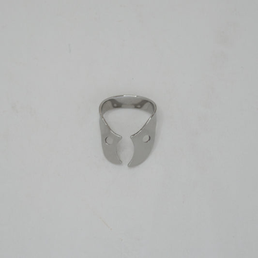 Molar Rubber Dam Lower Right Clamp, #25