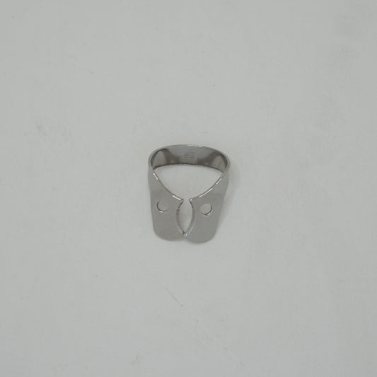 Molar Rubber Dam Lower Right Clamp, #28