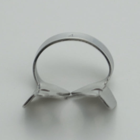 Molar Rubber Dam Upper Right Clamp, #4