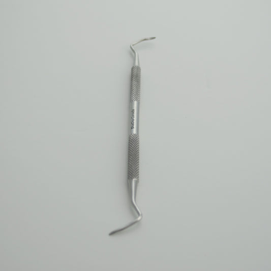 Curette 13/14, McCall