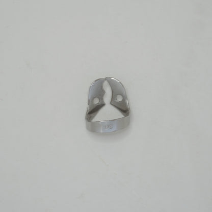 Molar Rubber Dam Lower Right Clamp, #30