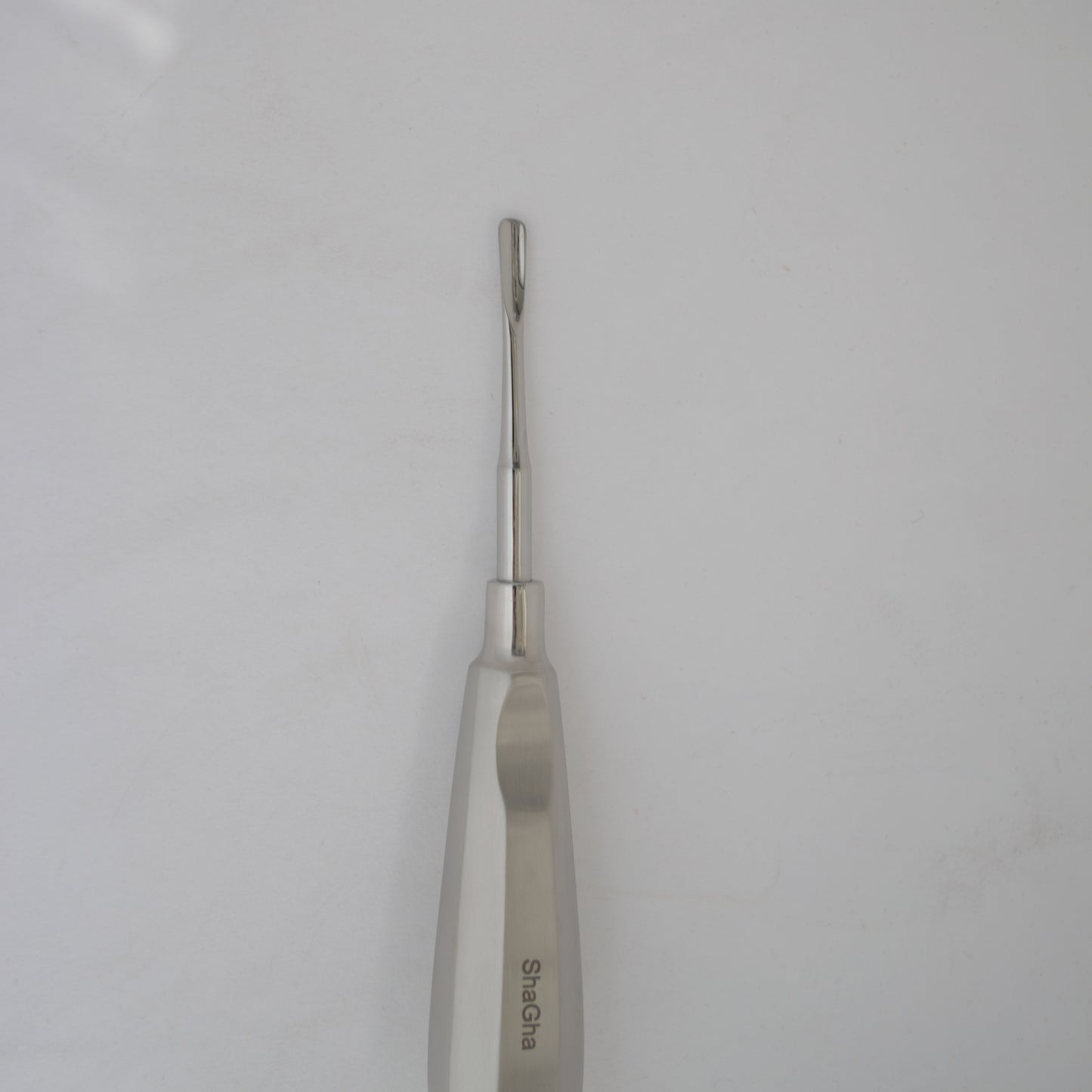 Root Elevators, Luxators