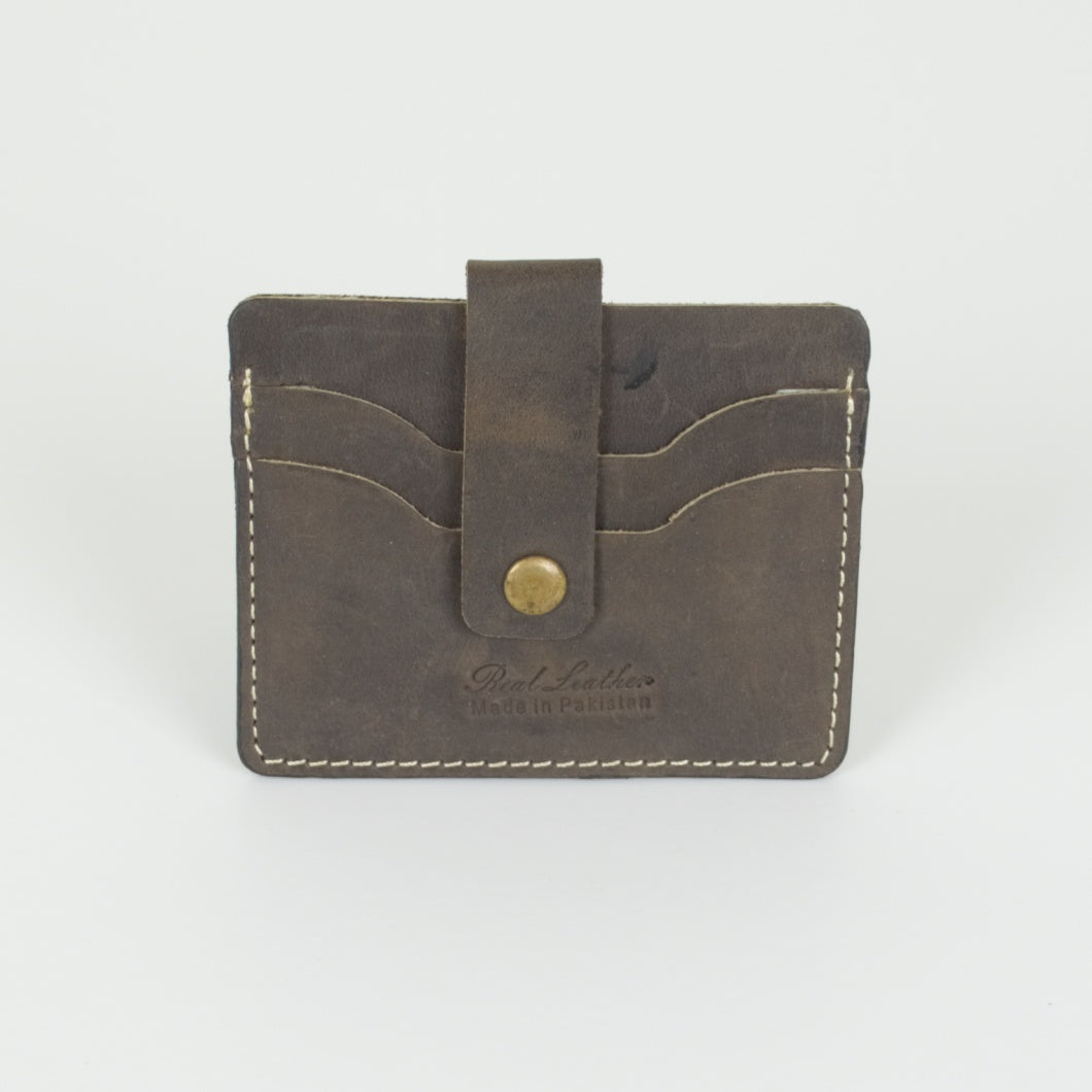 Cardholder, A02