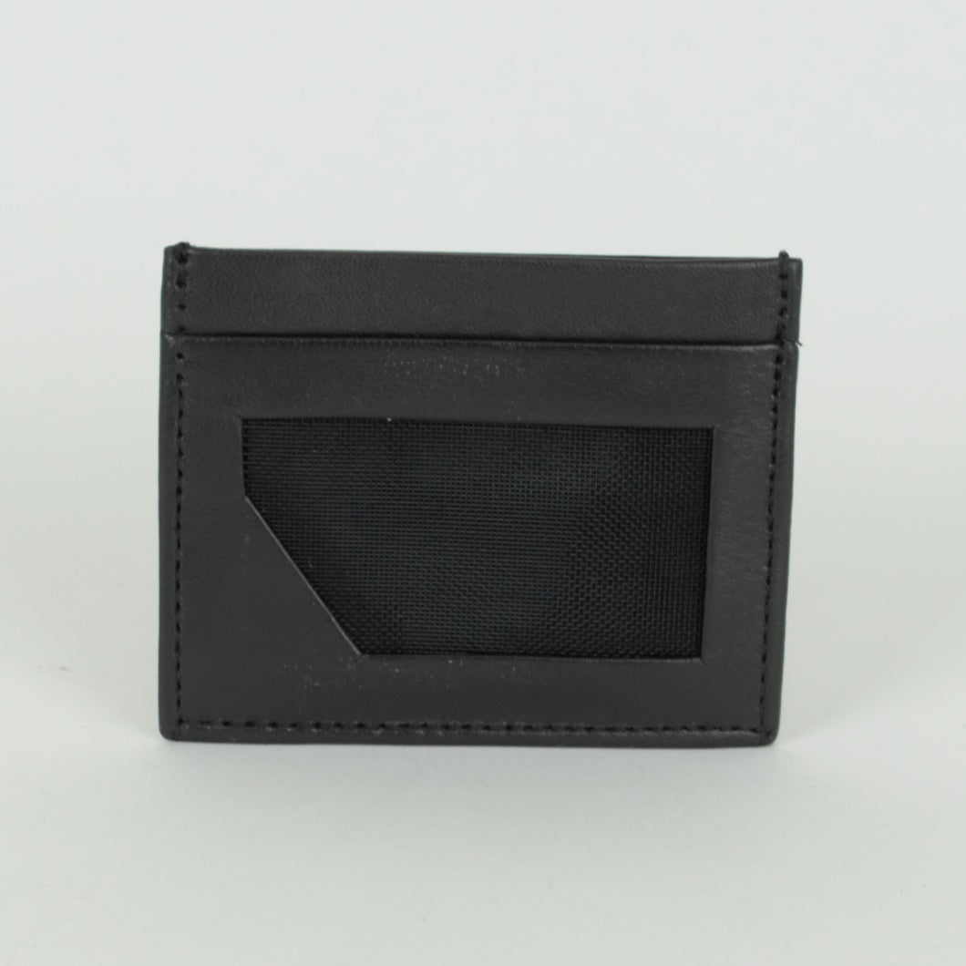 Cardholder, A07