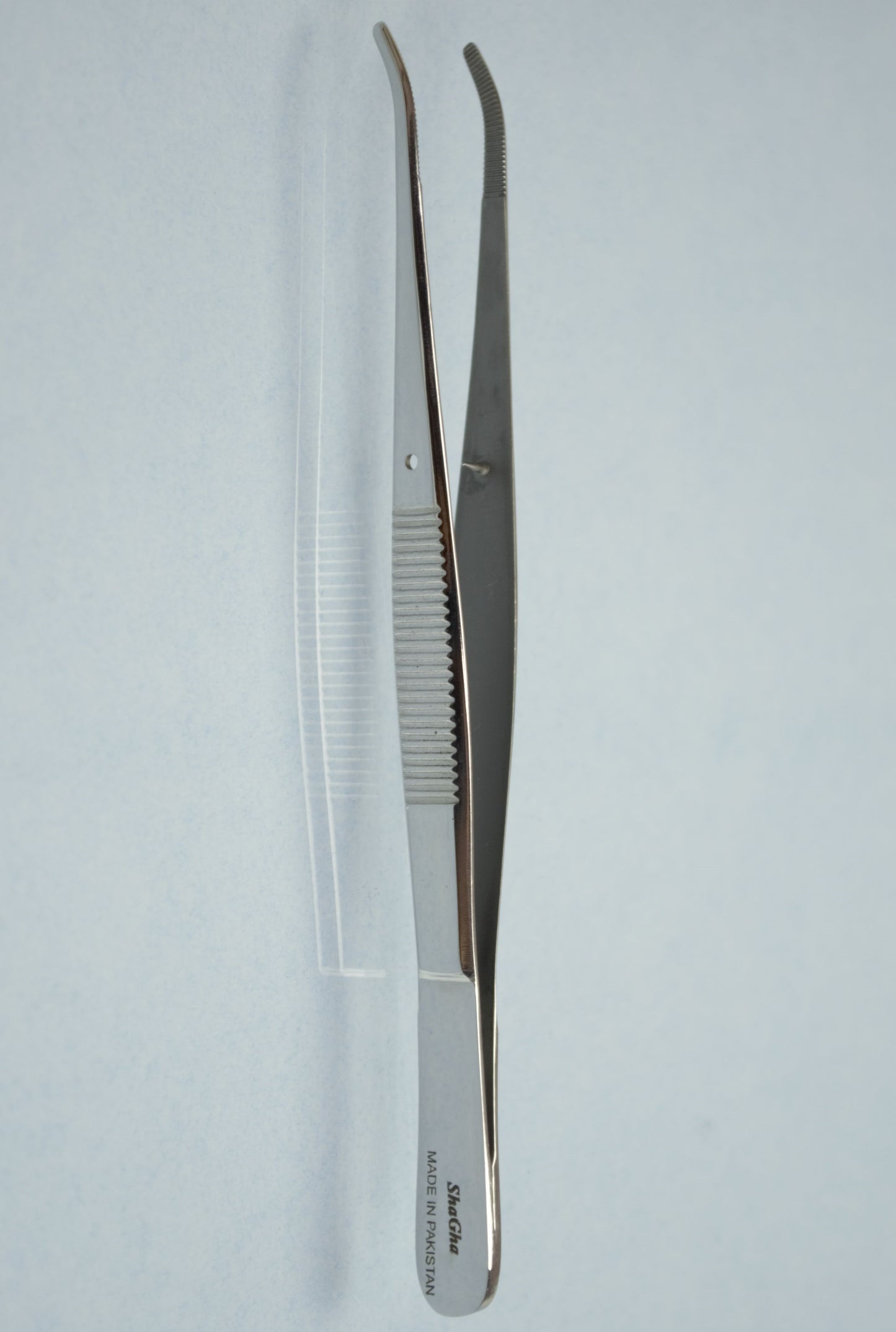 Perry Forcep, Serrated